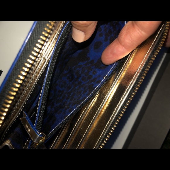 Wallet - Picture 5 of 8